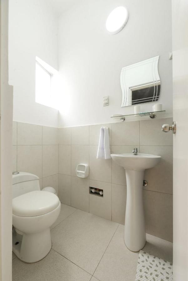 Хостел Qx Miraflores Лима Экстерьер фото